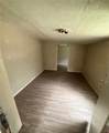 2080 King Road - Photo 15