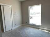 5302 Lyle Place - Photo 14