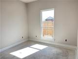 5302 Lyle Place - Photo 16