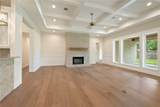 1725 Hidalgo Pass Court - Photo 5