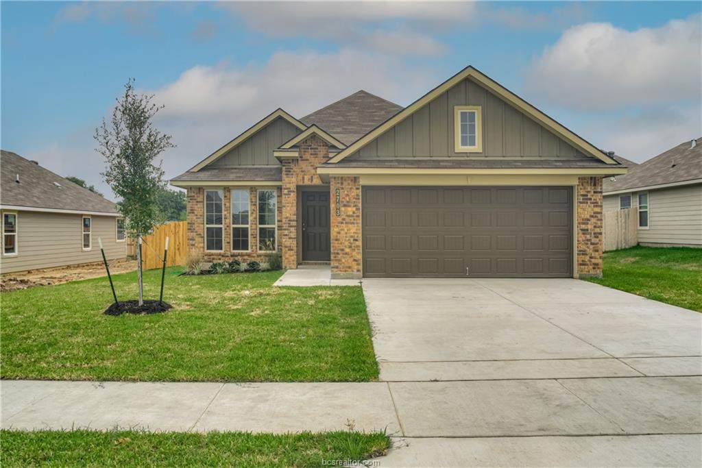 2703 Montana Avenue - Photo 1