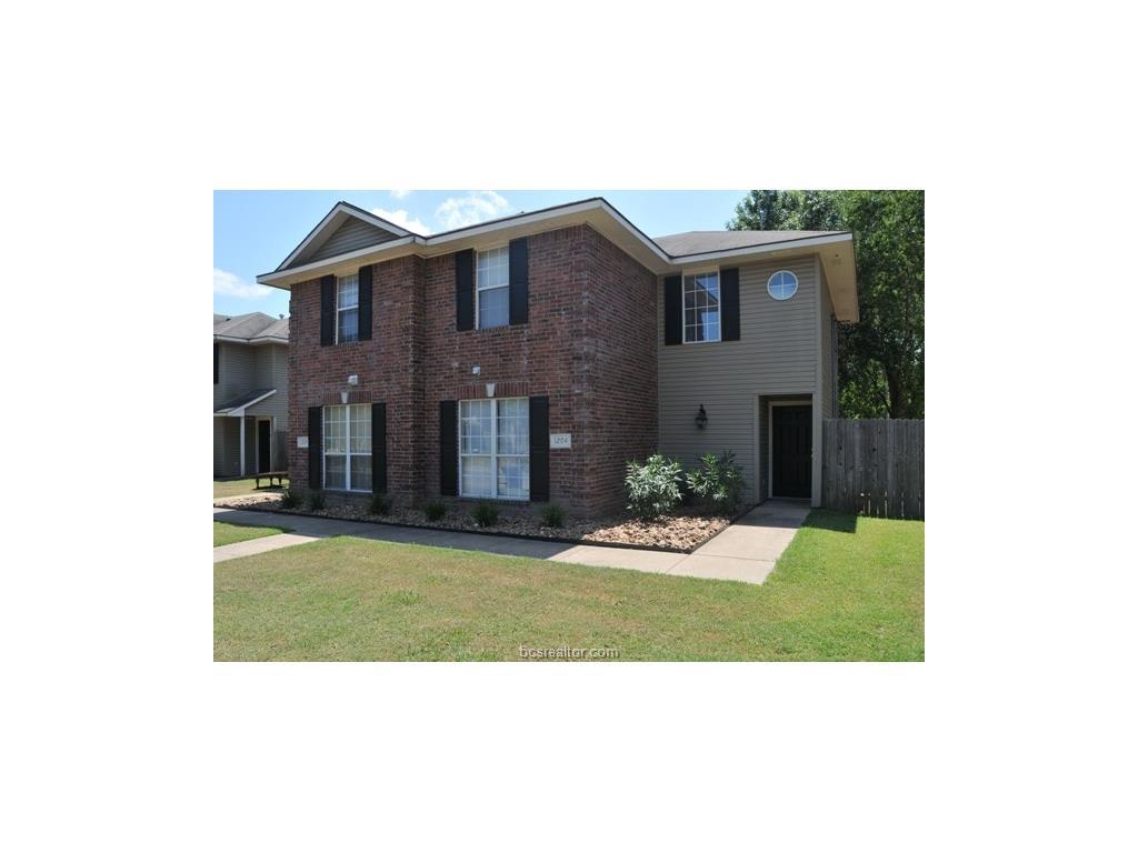 1204 Oney Hervey - Photo 1
