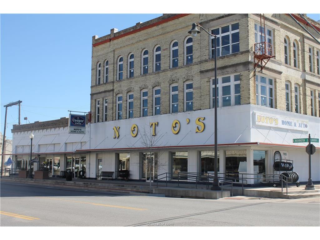 102 Washington - Photo 1