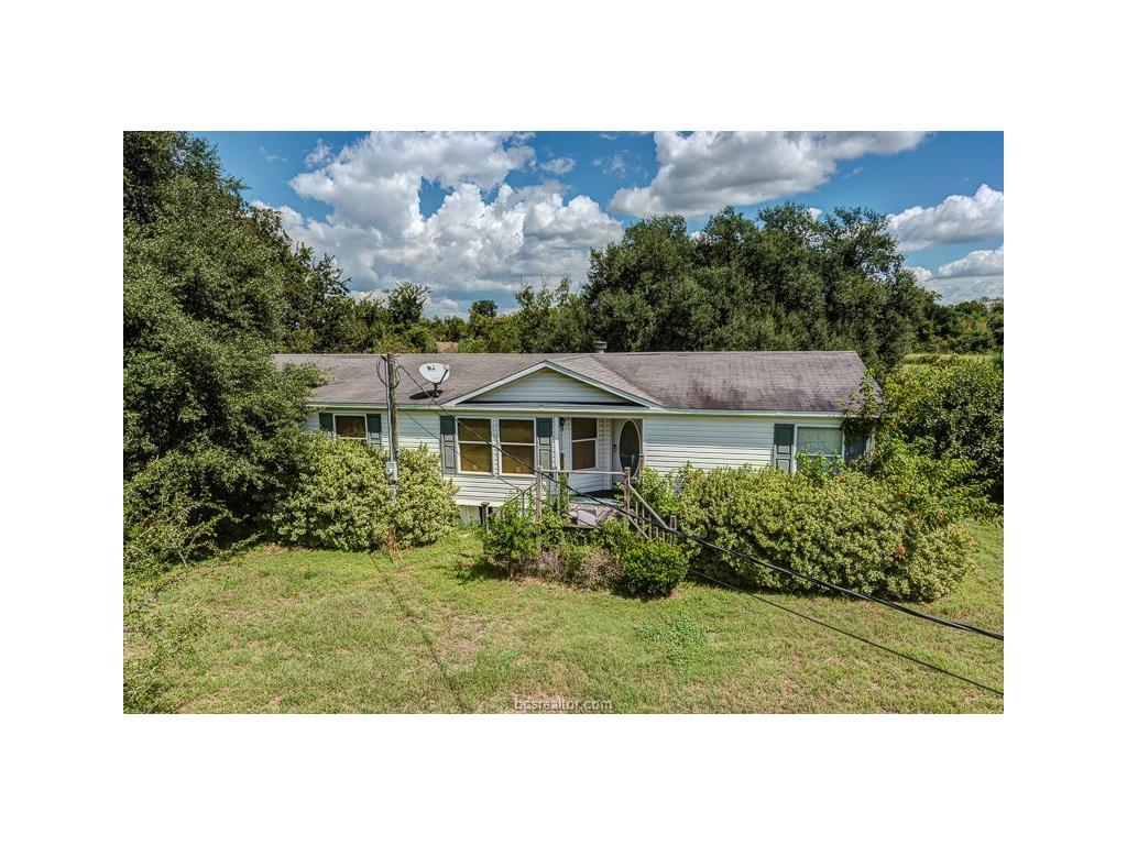 1552 La Salle Street - Photo 1