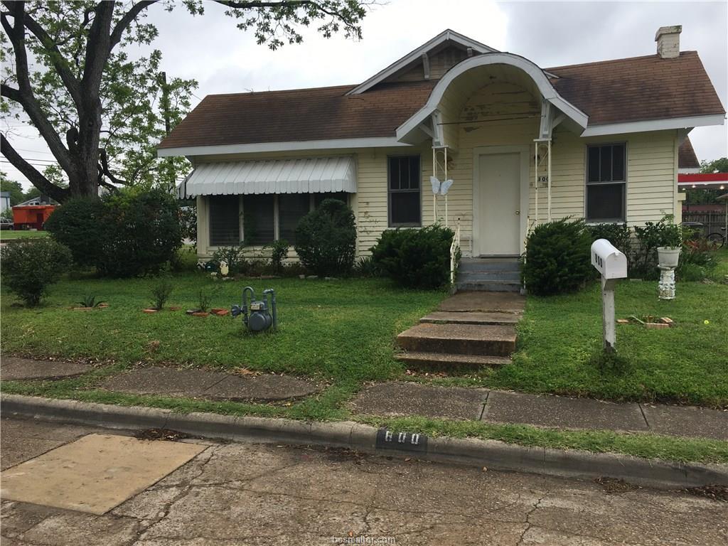 800 Houston - Photo 1