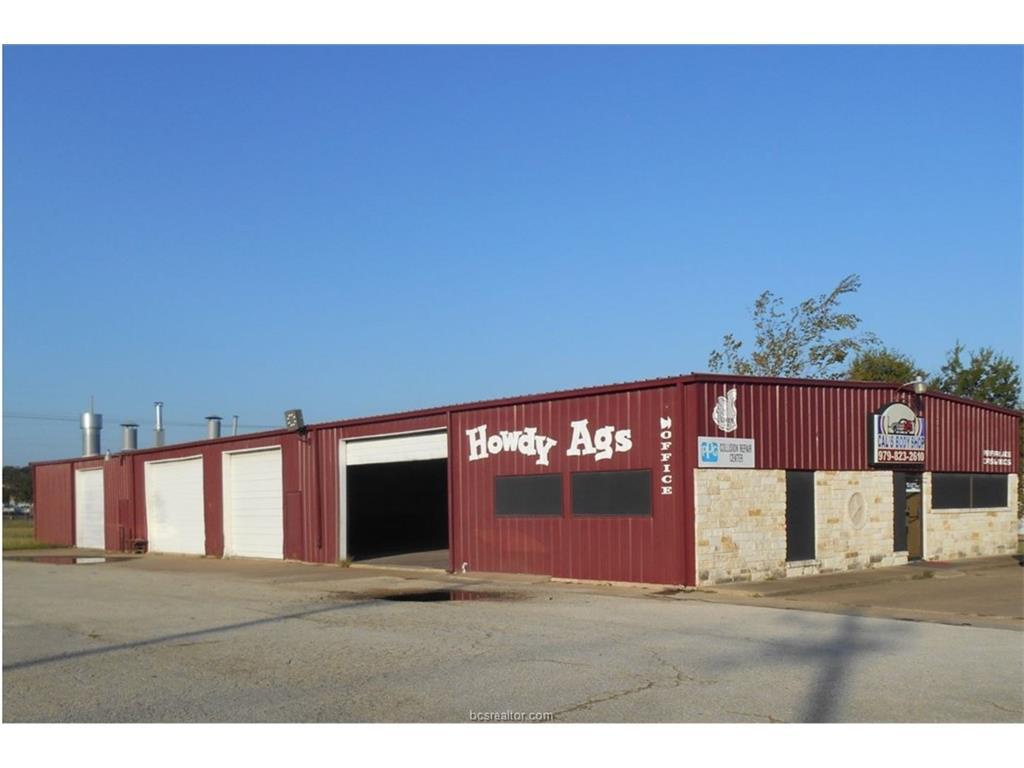1305 North Harvey Mitchell Parkway - Photo 1
