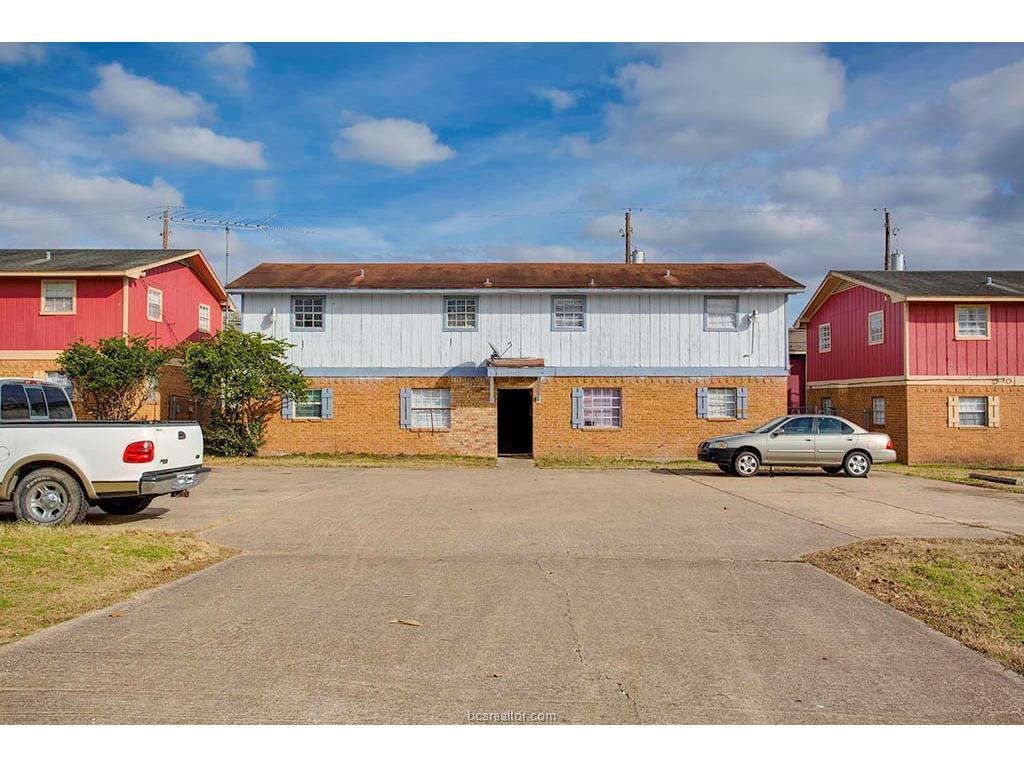 2411 Jaguar Drive - Photo 1