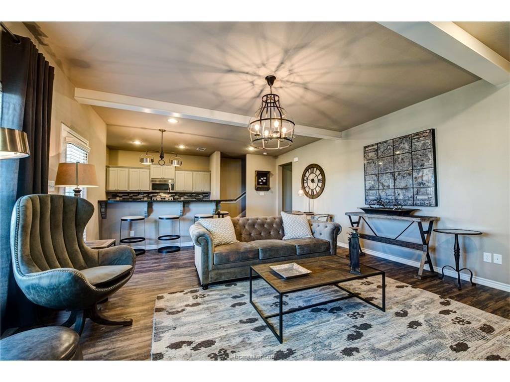 406 Kate Lane - Photo 1