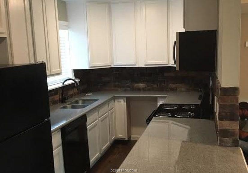 806 Oran - Photo 1