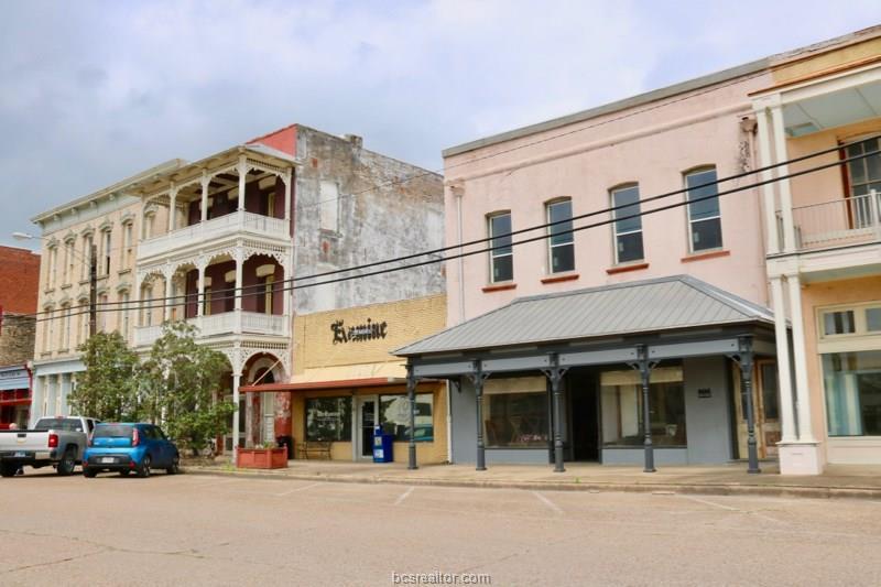 117 Railroad Street - Photo 1