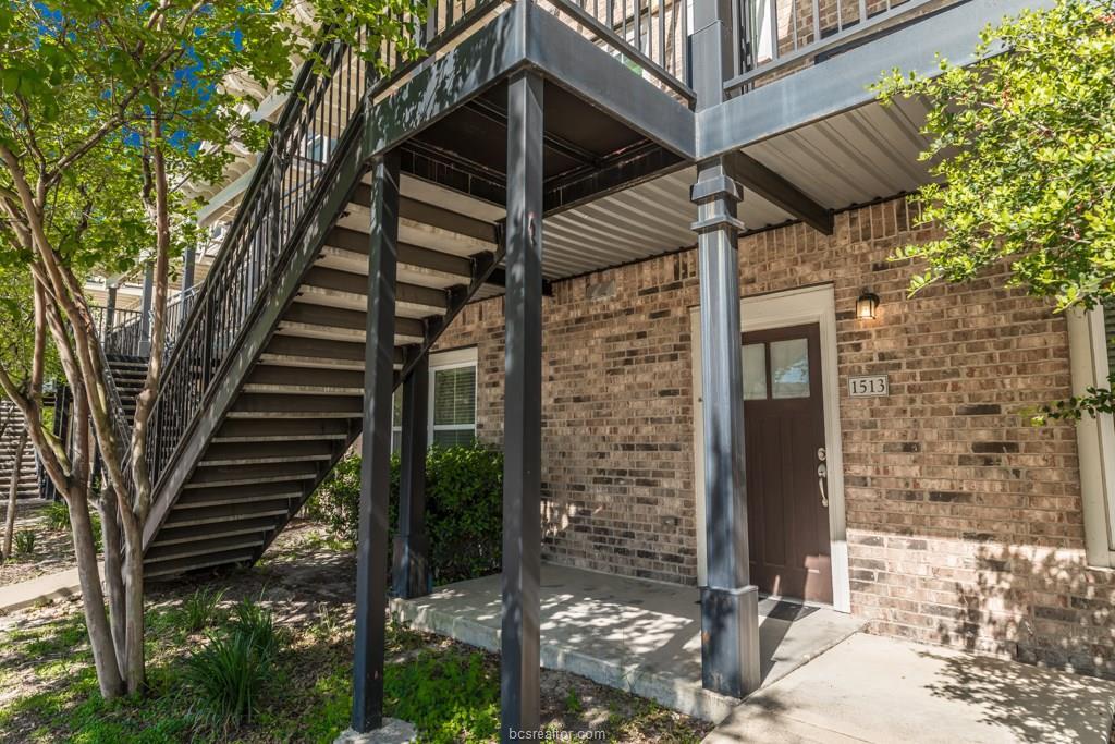 1725 Harvey Mitchell Parkway - Photo 1