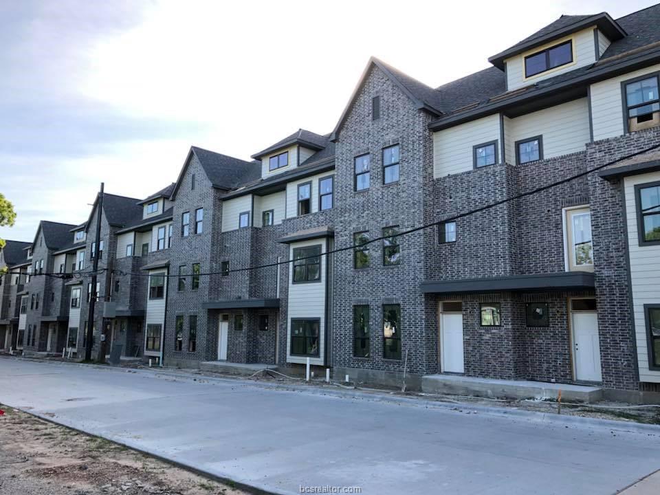 608 Clay Street - Photo 1