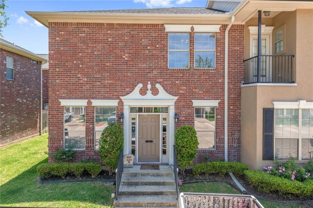 313 Forest Drive - Photo 1