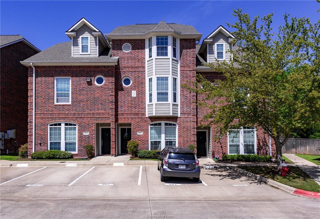 305 Holleman Drive - Photo 1