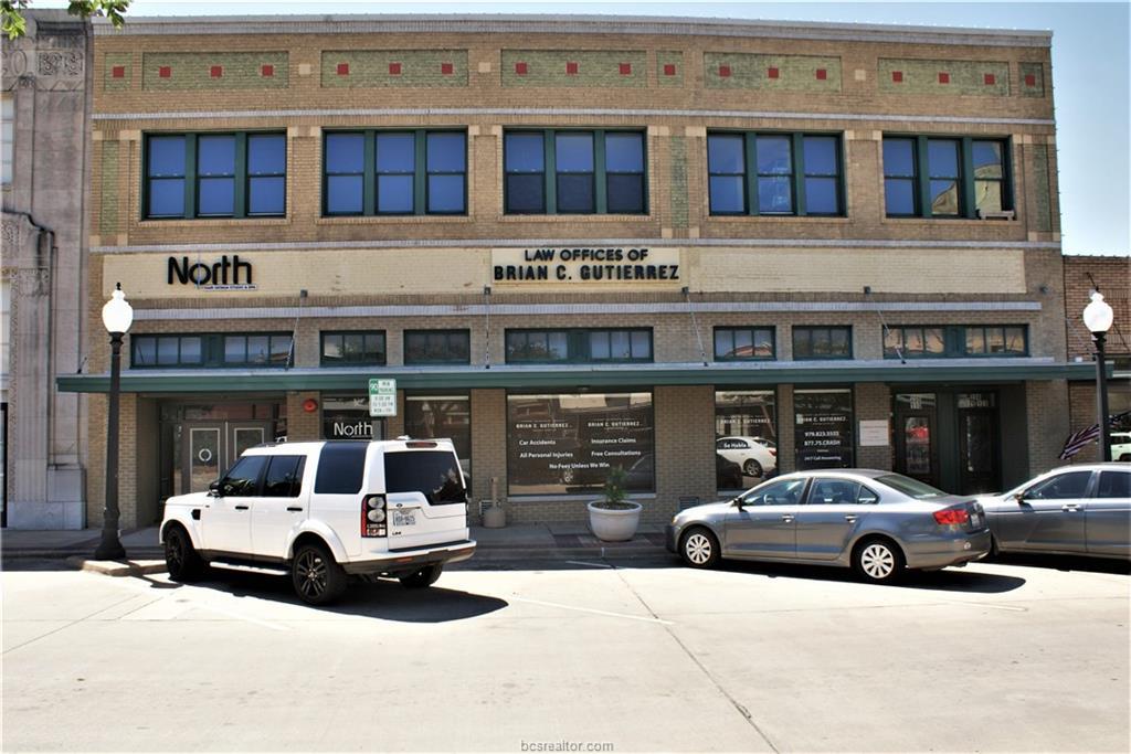 206 Main Street - Photo 1