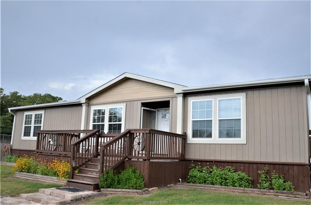 117 Lake Forest Lane - Photo 1