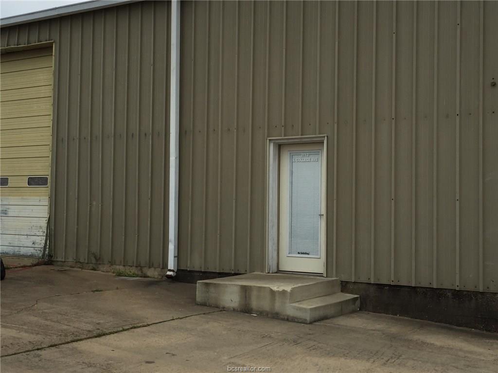 2113 College - Photo 1
