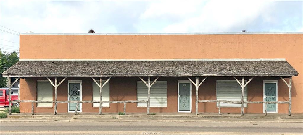 501 Ave C - Photo 1