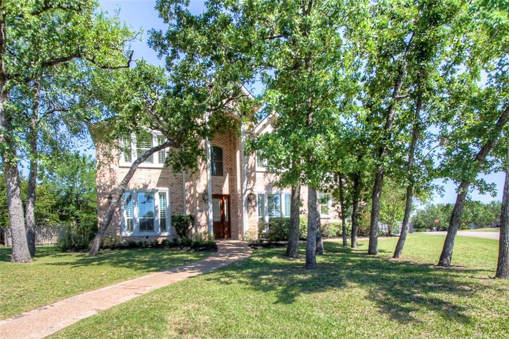 1200 Royal Adelade Drive - Photo 1