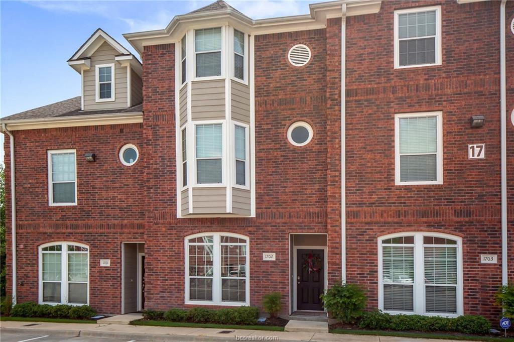 305 Holleman Drive - Photo 1