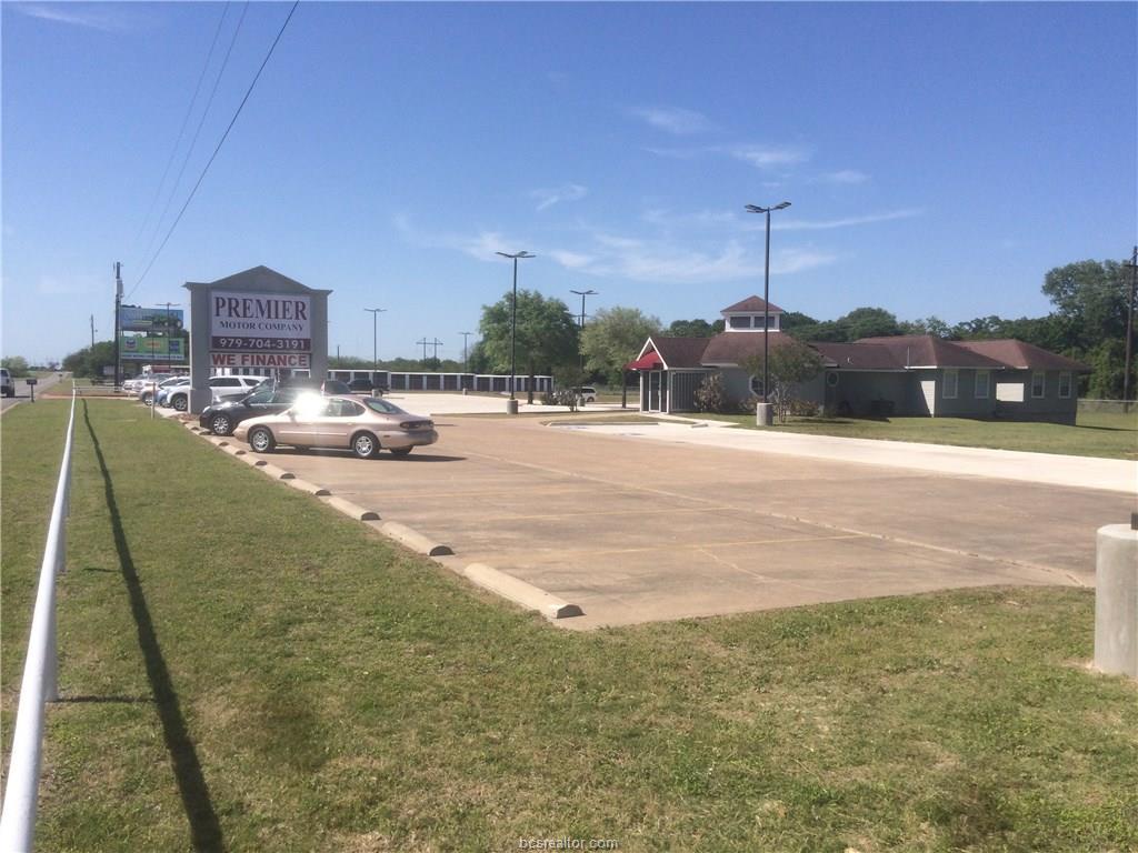 1740 N Earl Rudder Fwy - Photo 1