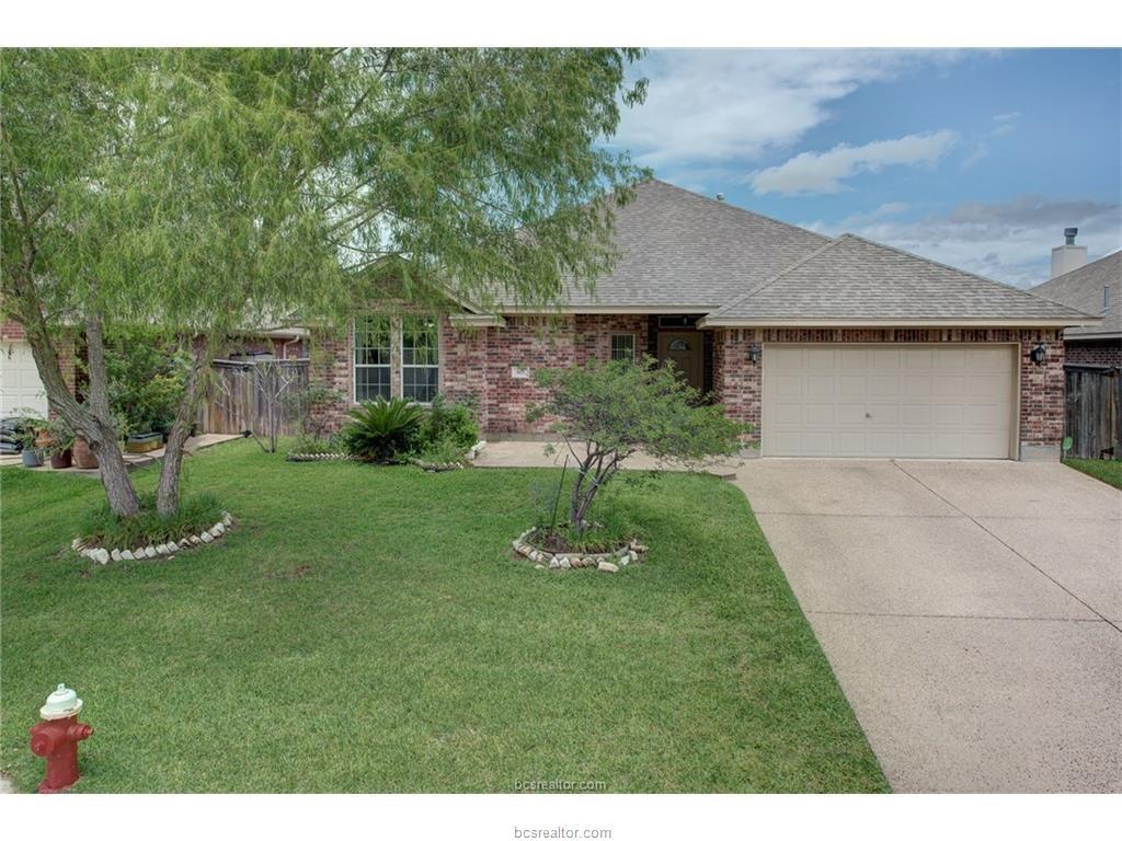 907 Barchetta Drive - Photo 1