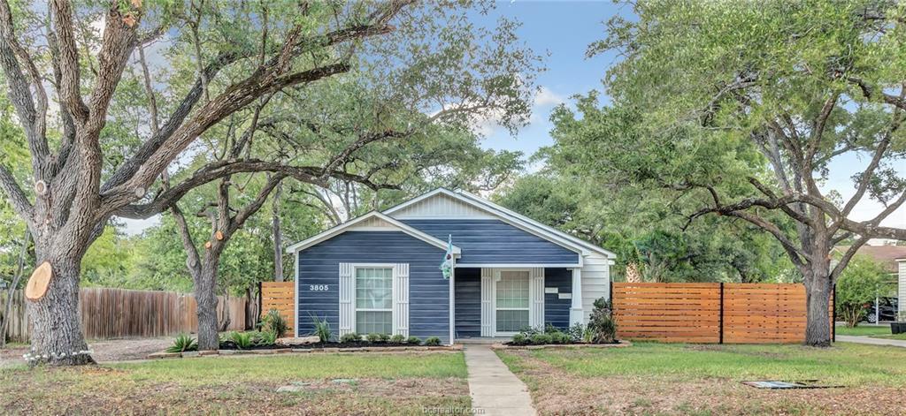 3805 Ridgewood Street - Photo 1