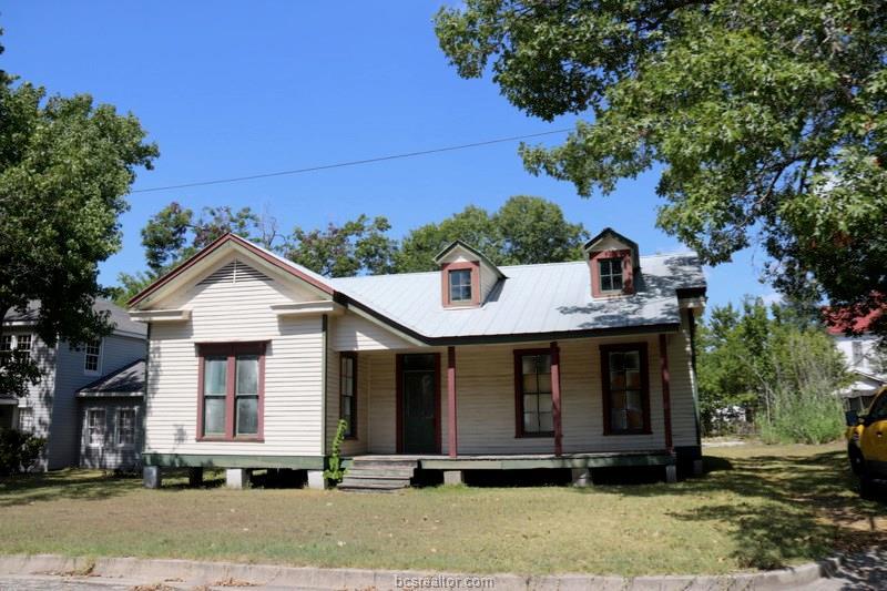 112 Jones Street - Photo 1