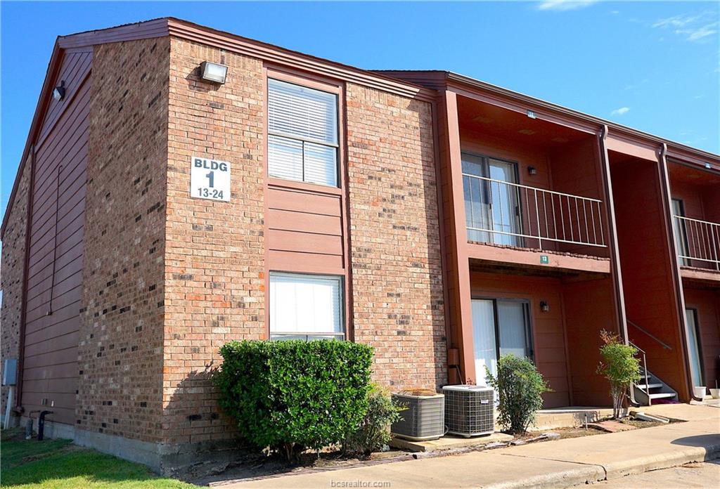 904 University Oaks #13 - Photo 1