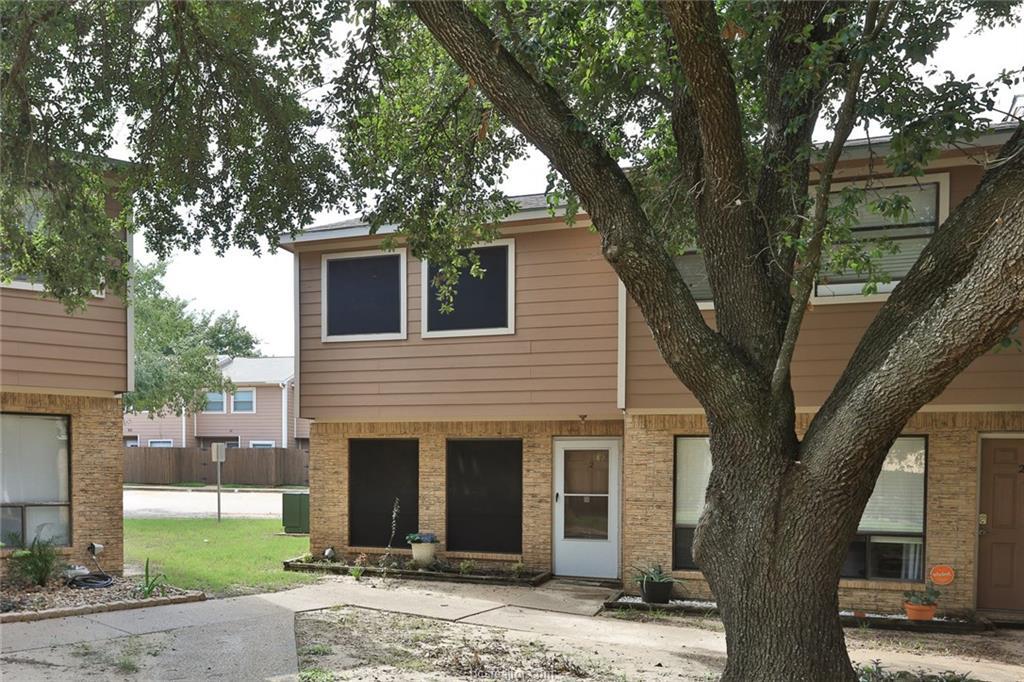 2807 Wildflower Drive - Photo 1