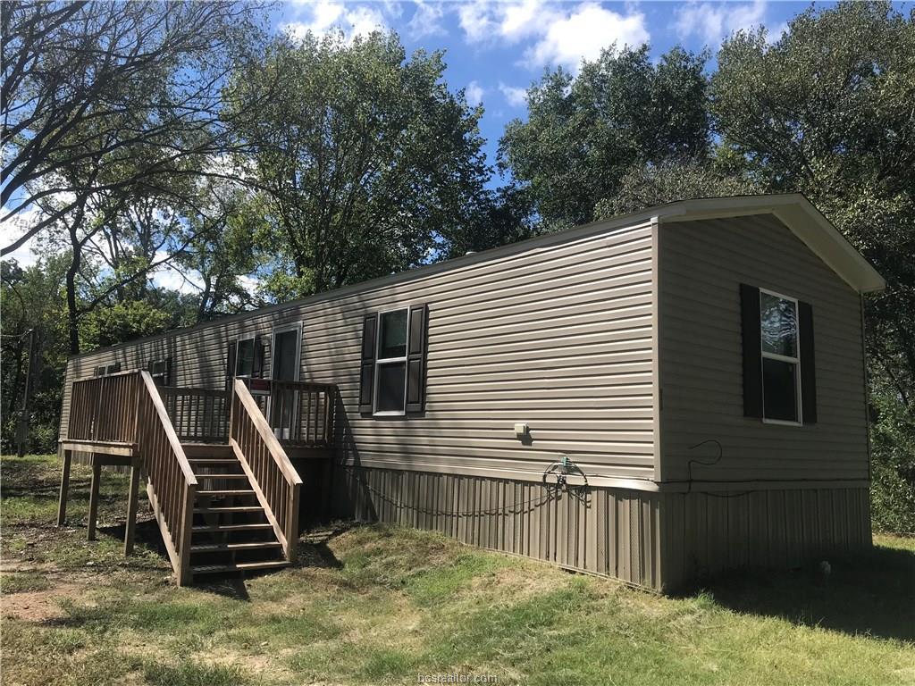 1407 Beech Street - Photo 1