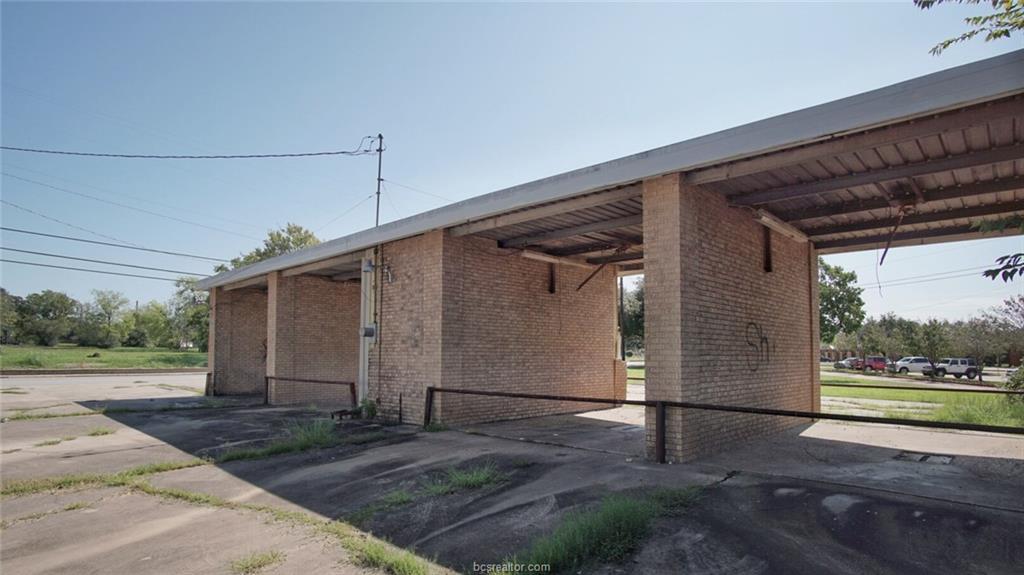 901 Martin Luther King Jr Street - Photo 1