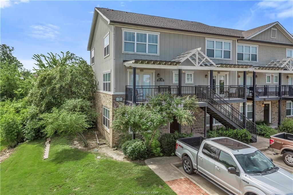 1725 Harvey Mitchell - Photo 1