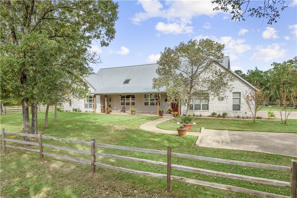 5475 Blue Ridge Drive - Photo 1