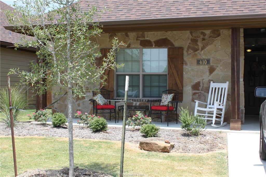 410 Hayes Lane - Photo 1