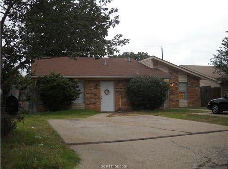 2715 Sprucewood Street - Photo 1