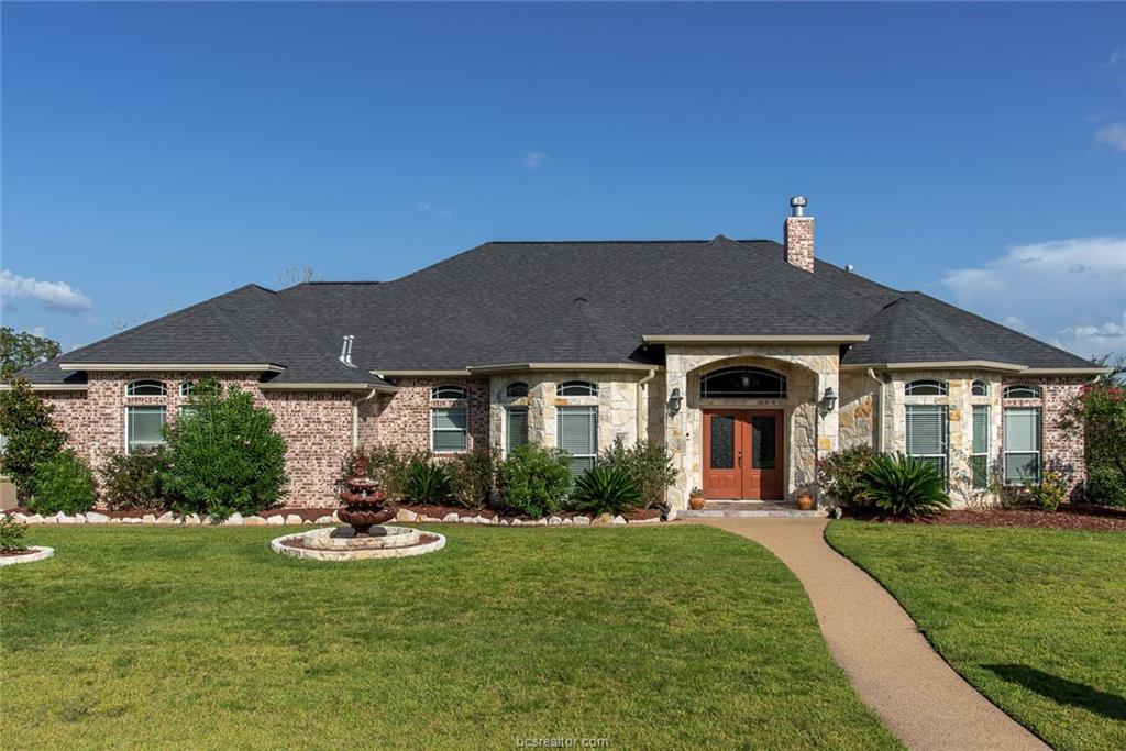 800 Bethpage Court - Photo 1