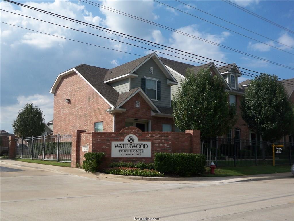 1001 Krenek Tap Road - Photo 1