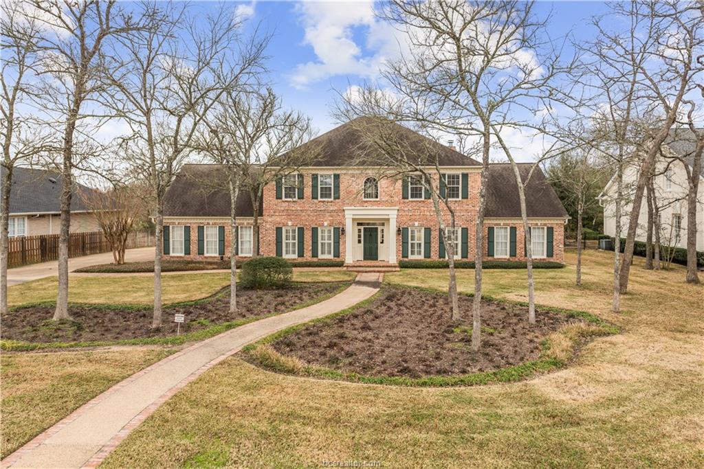5004 Augusta Circle - Photo 1