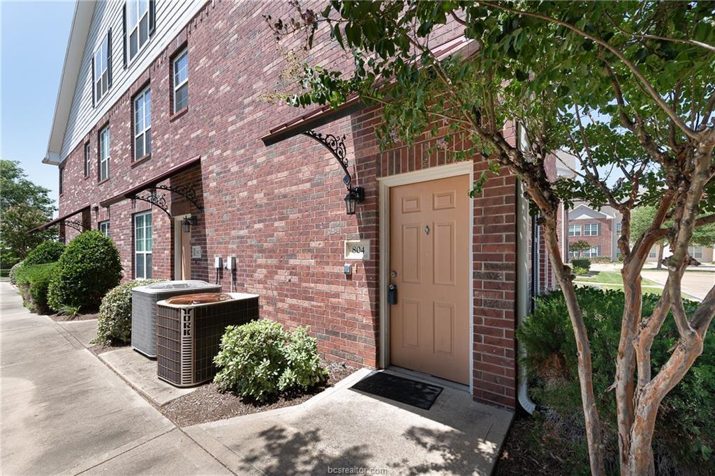 801 Luther Street - Photo 1