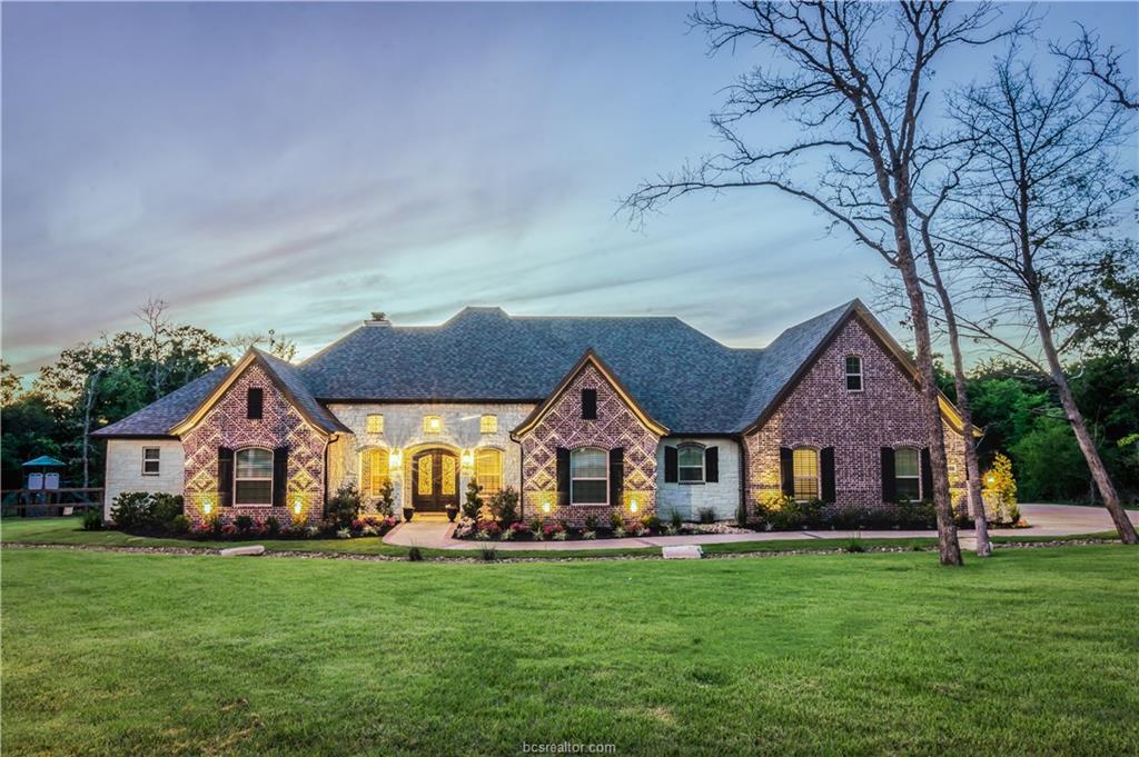 5384 Majestic Oaks Court - Photo 1