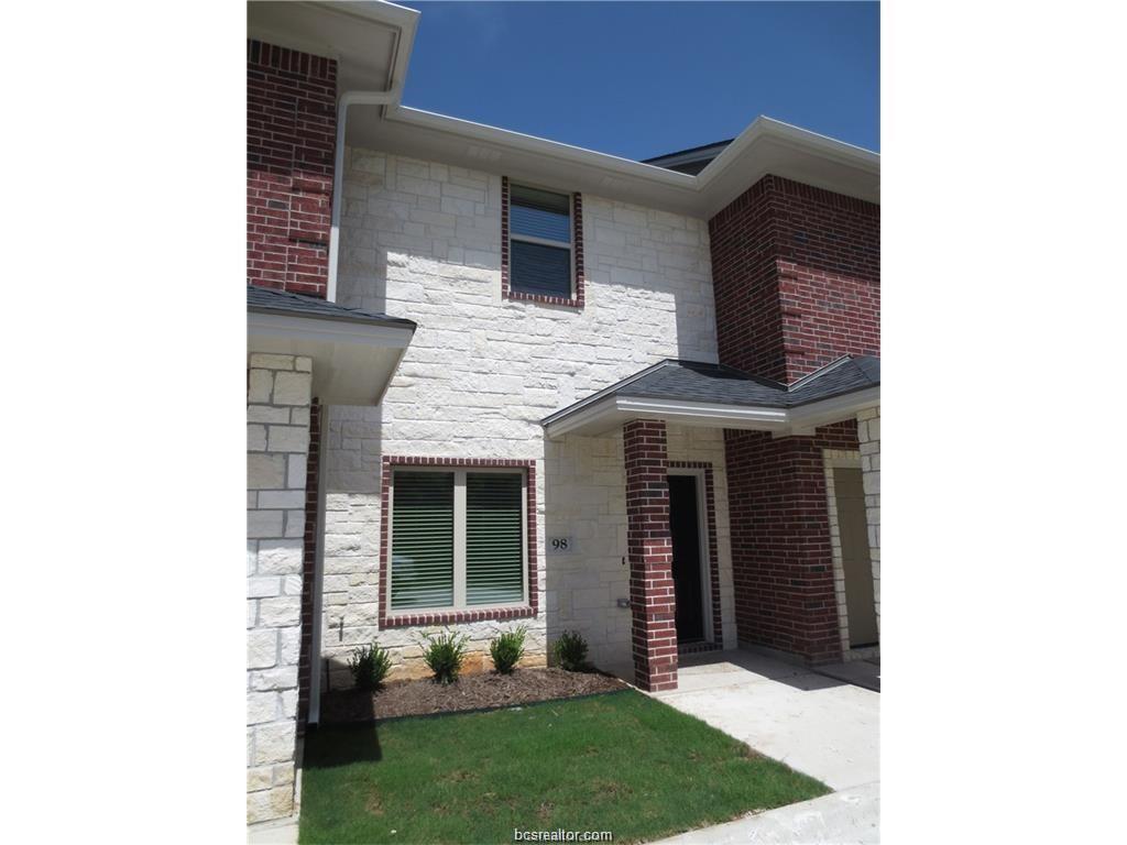 521 Forest - Photo 1