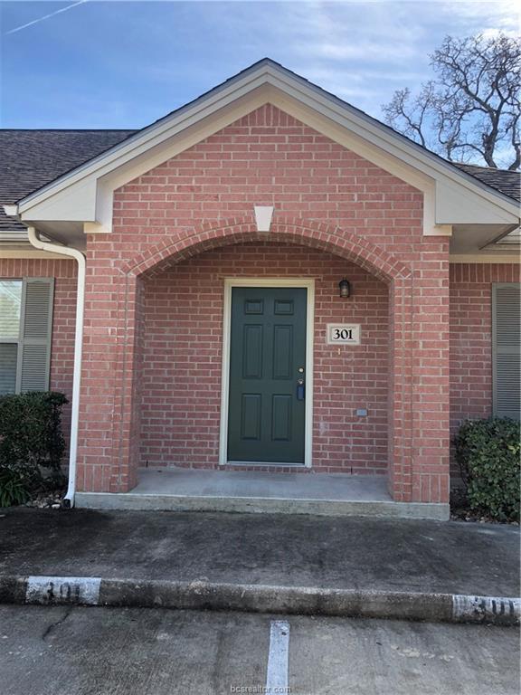 1702 Deacon Drive - Photo 1