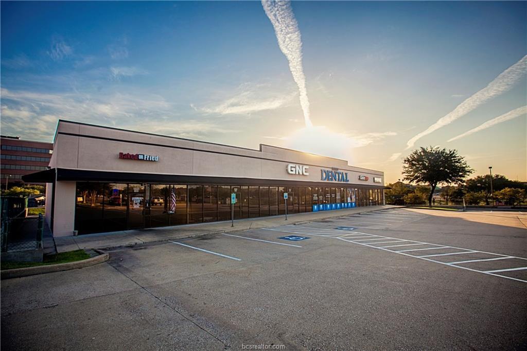 3203 Freedom Center Boulevard - Photo 1