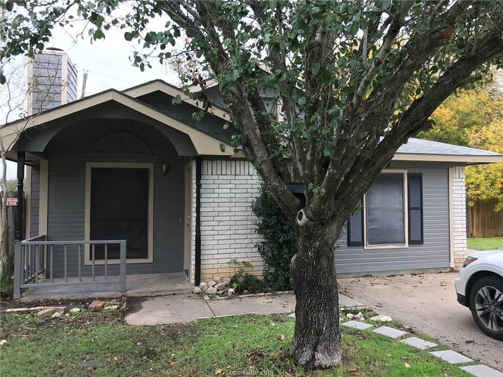 3109 Larkspur - Photo 1