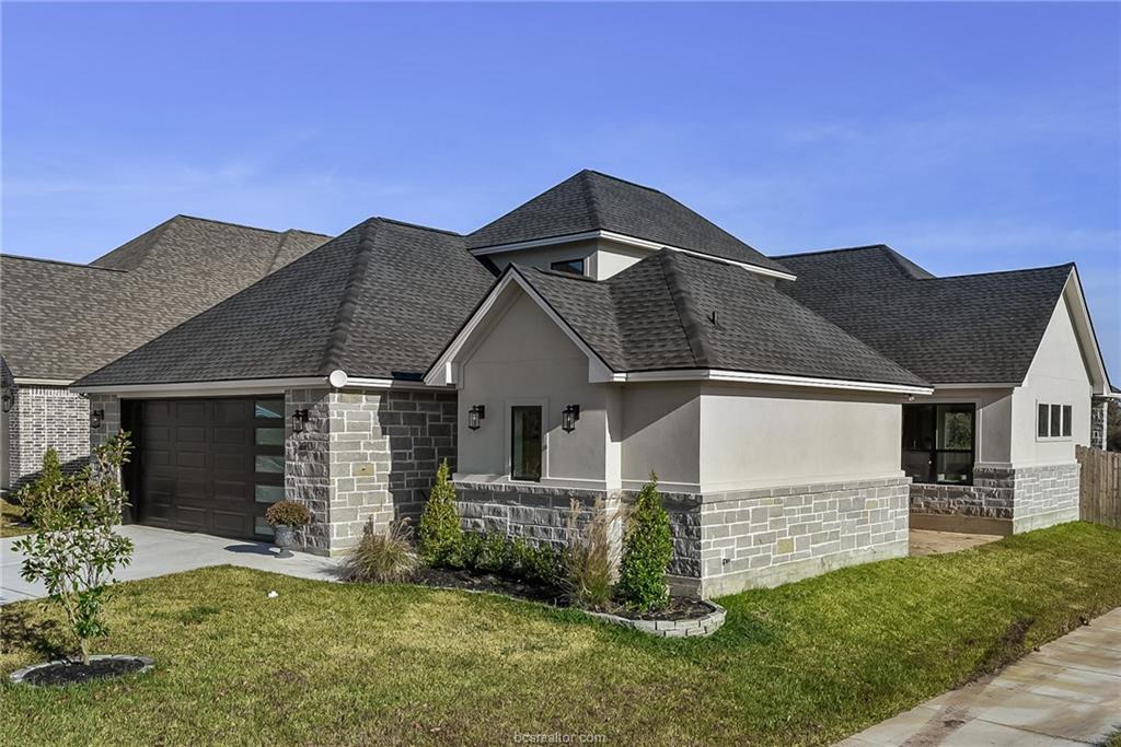 5210 Hawks Ridge Drive - Photo 1