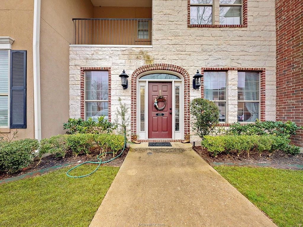 405 Forest Drive - Photo 1