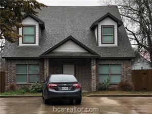 226 Lynn Drive - Photo 1
