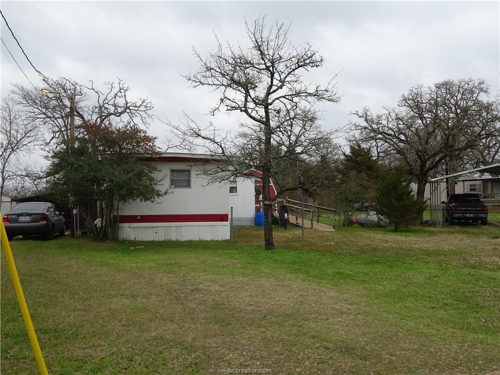 422 Leaning Oak Lane - Photo 1