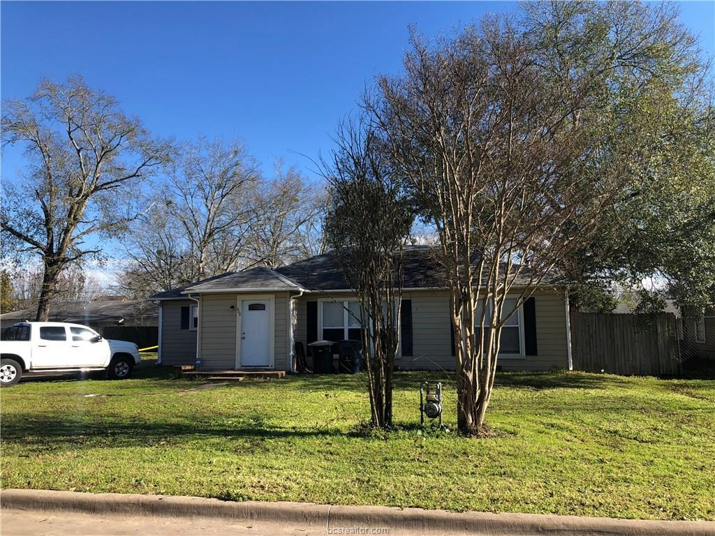 308 Park Place Street - Photo 1